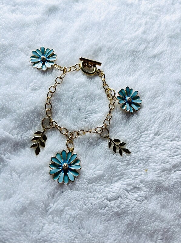 Gold Charm Bracelet with toggle closure